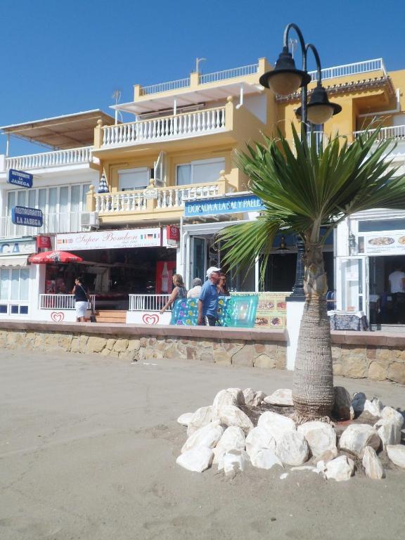 Apartamentos Don Pepe Torremolinos Bilik gambar